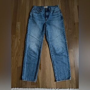 Madewell Premium Woman’s Light Blue Straight Slouchy BoyJeans Size 25